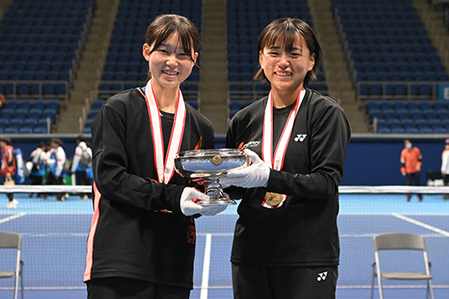 女子：天間麗奈選手・宮前希帆選手ペア